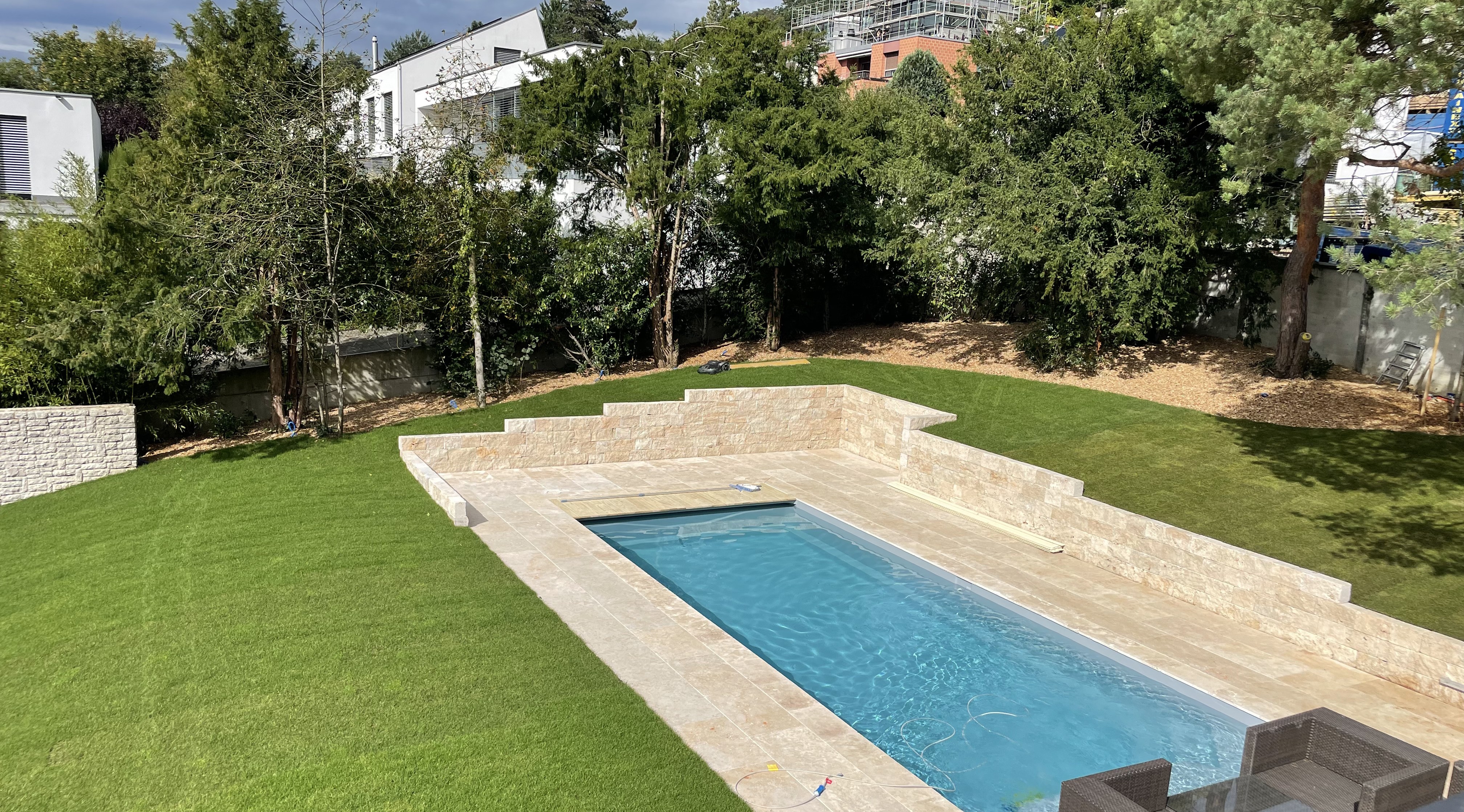 Seitenansicht 2 – Privatgarten Reinach